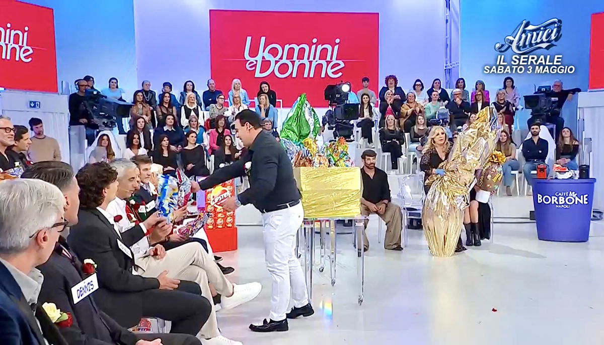 Uomini e Donne: l’opinione di Chia sulla puntata del 28/04/25 article-post
