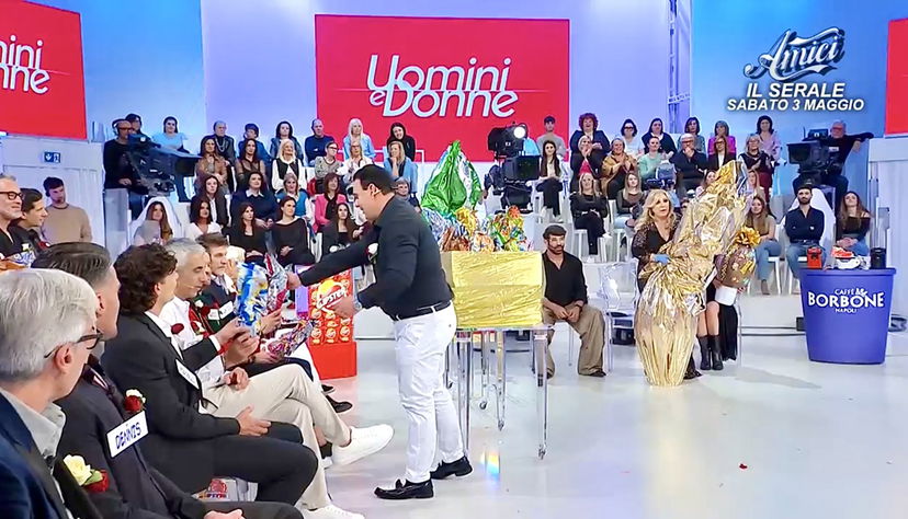 Uomini e Donne: l’opinione di Chia sulla puntata del 28/04/25 preview