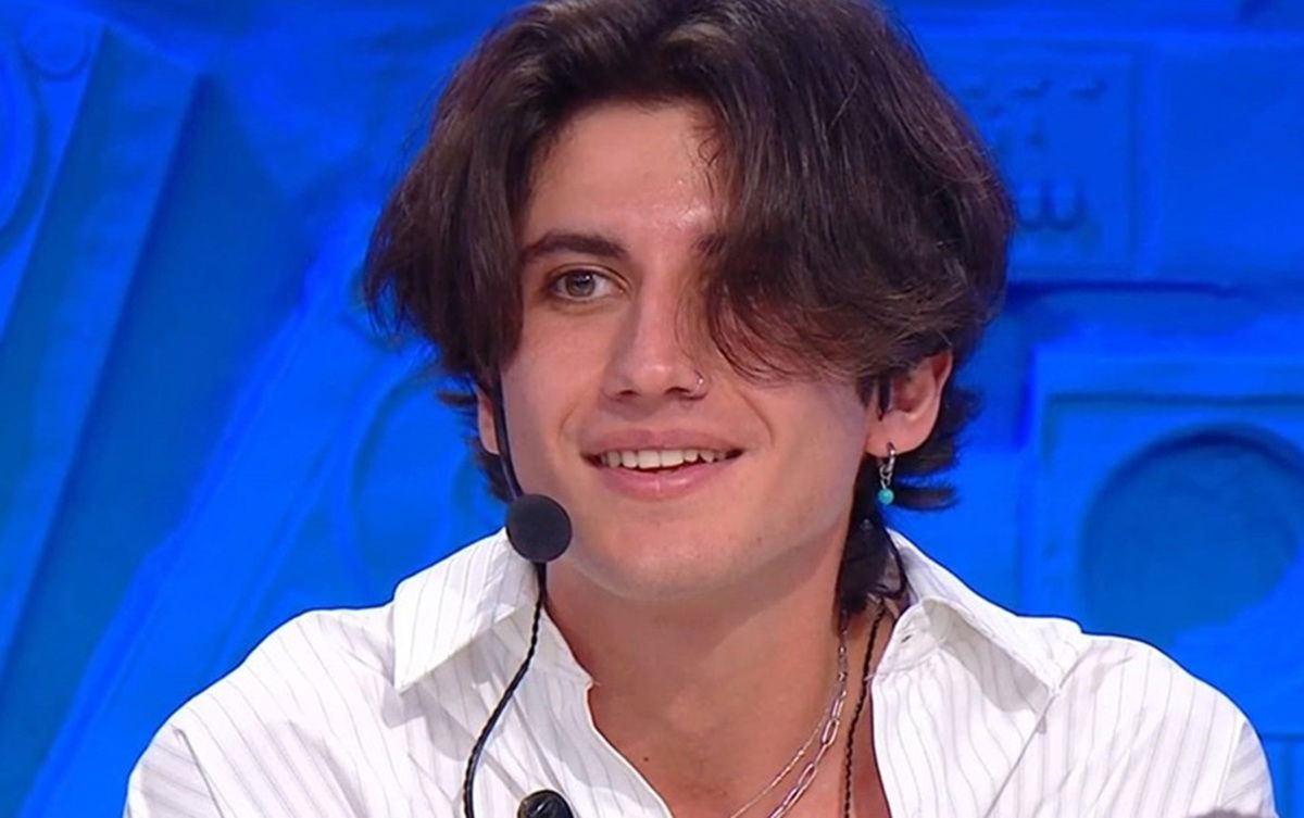 Amici 24, Jacopo Sol racconta: “Ecco con quale noto cantante mi piacerebbe collaborare!” article-post
