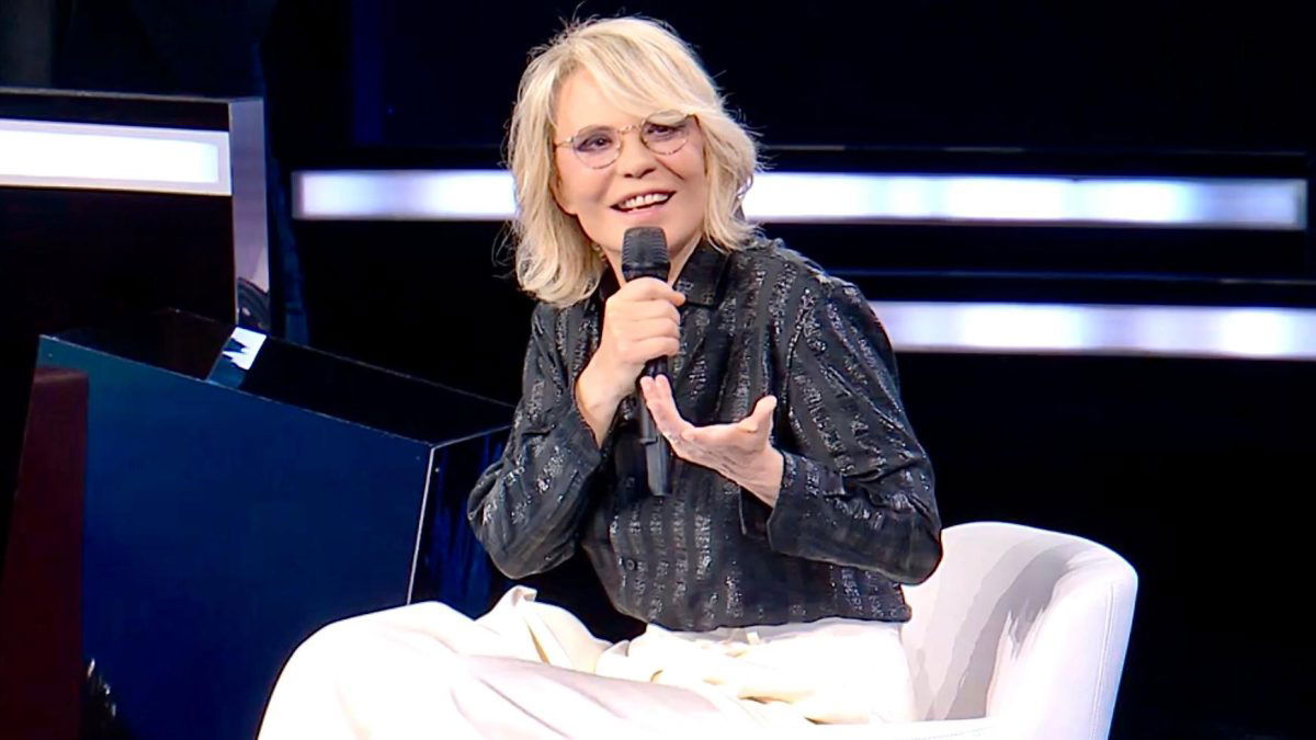 Amici 24, Maria De Filippi chiude senza il botto: ecco gli ascolti della finalissima del talent article-post
