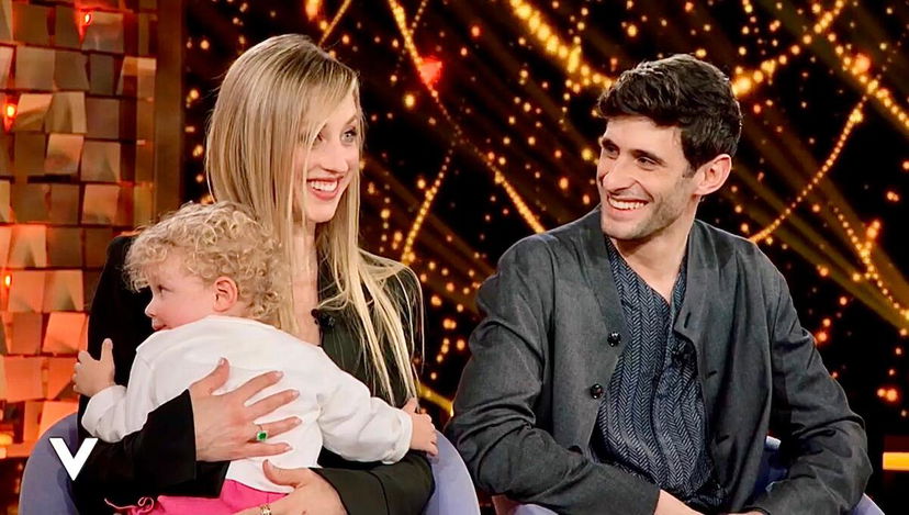 Verissimo, Virna Toppi e Nicola Del Freo dopo la nascita della piccola Asia: “Ci piacerebbe allargare la famiglia, però…” preview