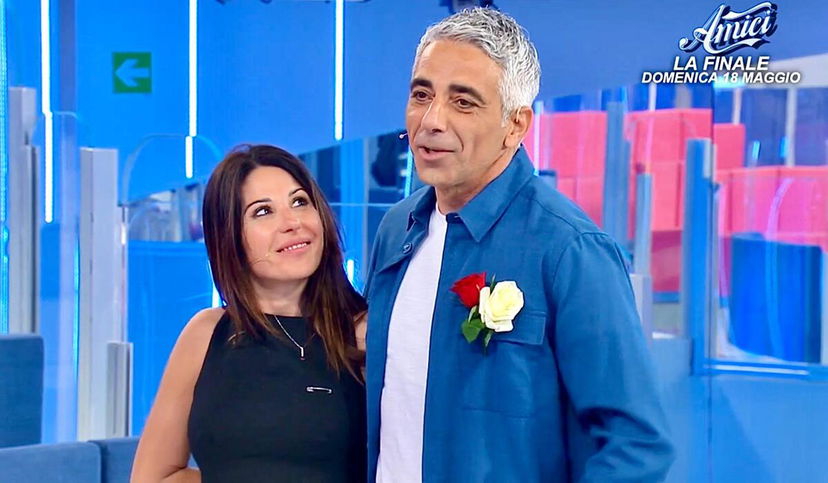 Uomini e Donne, Rosanna svela cos’è successo tra lei e Giuseppe fuori dalla trasmissione: “C’è stata una lite importante, poi…” preview