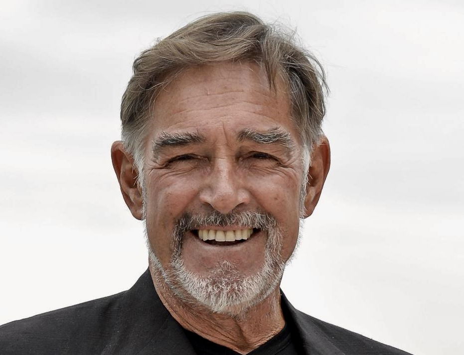 Isola, Fabio Testi lancia una stoccata al reality: “Pensavo fosse una gara di sopravvivenza, invece era solo gossip” article-post
