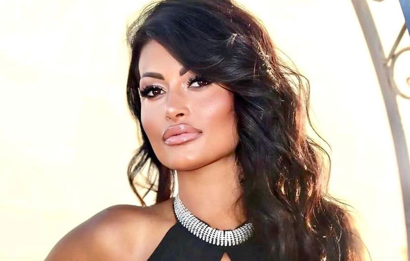 Temptation Island, Alessia Pascarella si è sottoposta all’intervento di riduzione del seno: “Lo preferisco piccolo!” preview