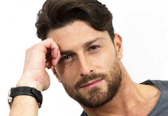 Uomini e Donne, Amedeo Andreozzi si è sposato: le immagini delle nozze da sogno dell’ex tronista (Video) article-post