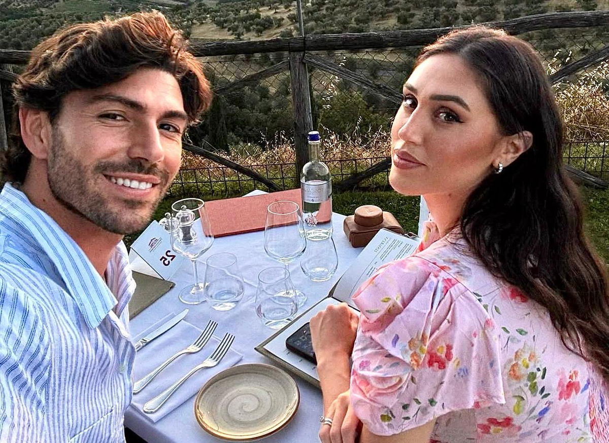 Ignazio Moser e la romantica dedica a Cecilia Rodriguez per il primo anniversario di matrimonio: “Tante cose sono cambiate ma…” article-post