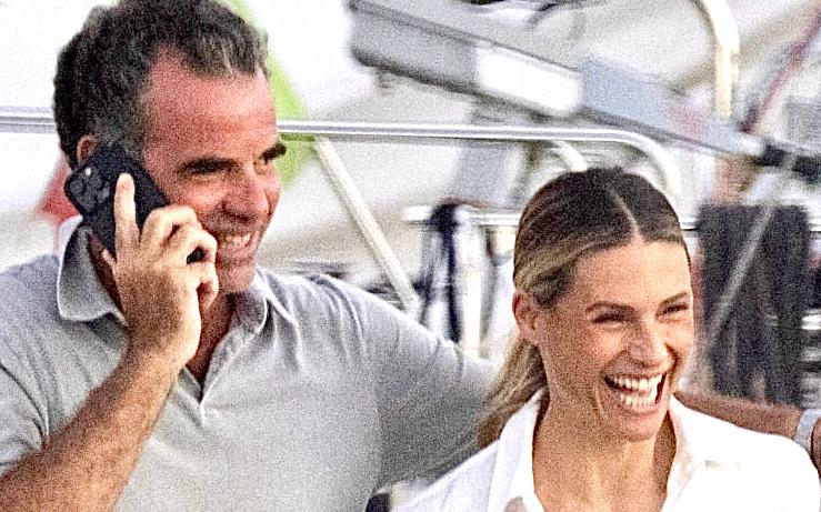 Michelle Hunziker e Nino Tronchetti Provera super innamorati: ecco come sarebbe avvenuto il loro primo incontro article-post