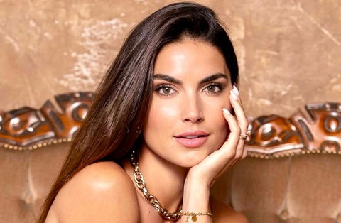 Uomini e Donne, Teresa Langella mostra alcune sue imperfezioni estetiche: “Sui social si vede sempre il lato ‘sì’, ma…” preview