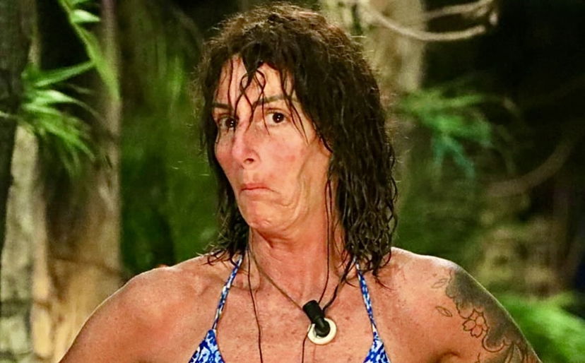 Isola 19, “non sei sana, sei passivo aggressiva”: la reazione di Cristina Plevani al duro commento dell’hater preview