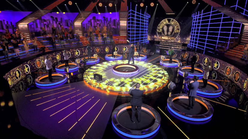 Caduta libera, ecco chi sarà il conduttore che prenderà il posto di Gerry Scotti preview