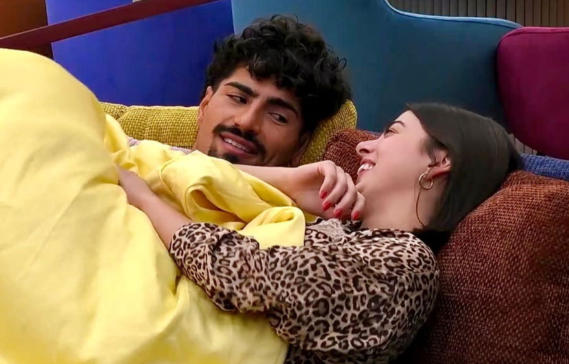 Grande Fratello, scatta la prima ‘simpatia’ tra Benedetta e Giulio: “Sei tanto bello, però…” preview