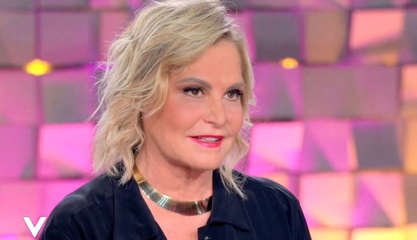 Verissimo, Simona Ventura: “Ecco chi sono i tre ex del Grande Fratello che saranno in studio con me per commentarlo!” preview