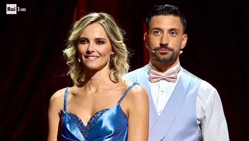 Ballando con le Stelle 20, terza puntata: Francesca Fialdini e Barbara D’Urso in vetta alla classifica, é di nuovo scontro tra Matano e Mariotto preview