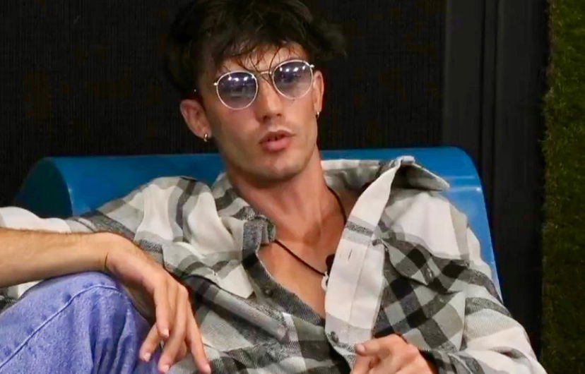 Grande Fratello, Jonas svela chi è (a sorpresa) l’inquilina con cui vuole provarci ma il suo discorso scatena le polemiche del web preview
