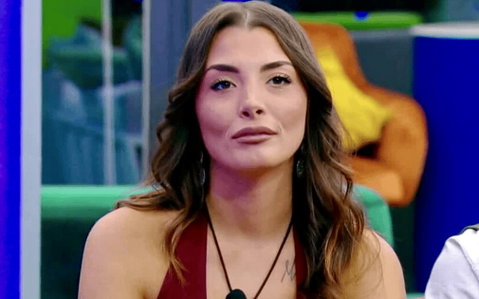 Grazia Kendi e l’inattesa dedica all’ex protagonista di Uomini e Donne: “Ti ho chiamato nel cuore della notte, in questi mesi ho avuto bisogno di te” preview