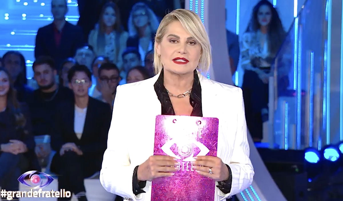 Grande Fratello, le anticipazioni della quarta puntata: il ritorno di Anita Mazzotta e un’eliminazione a sorpresa article-post