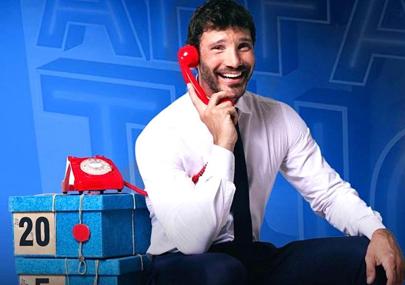 Affari Tuoi, l’inaspettata decisione della Rai sul programma di Stefano De Martino preview