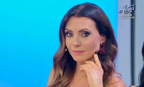 Uomini e Donne: l’opinione di Isa sulla puntata del 30/10/25 preview