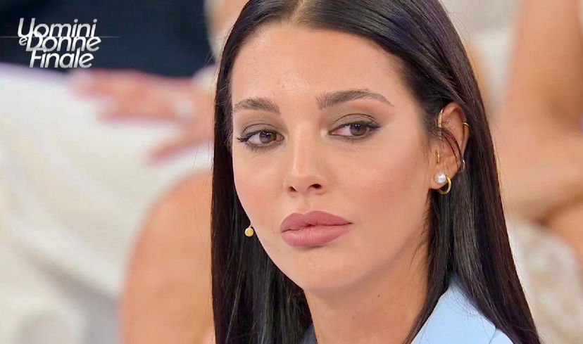 Uomini e Donne: l’opinione di Isa sulla puntata del 14/10/25 preview