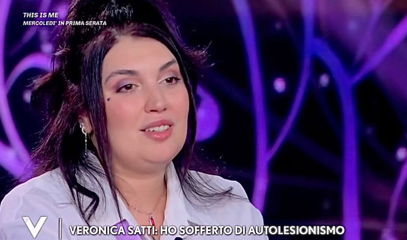 Verissimo, Veronica Satti: “Ho sofferto di aut0lesionism0, ho provato anche a buttarmi giù e togliermi la vita” preview