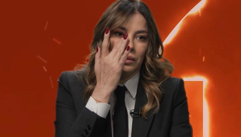 Aida Yespica in lacrime a Le Iene: “A 7 anni abusata da mio zio, per avere rapporti con gli uomini dovevo assumere alcolici” preview