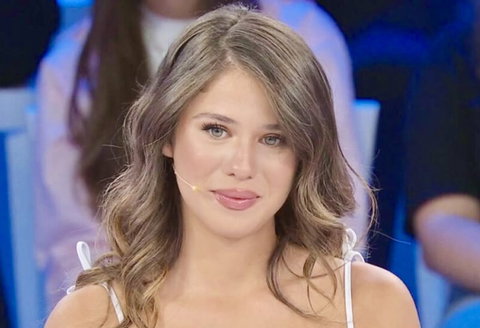 Uomini e Donne, Cristiana Anania ha un nuovo amore dopo Ernesto Passaro? La segnalazione preview