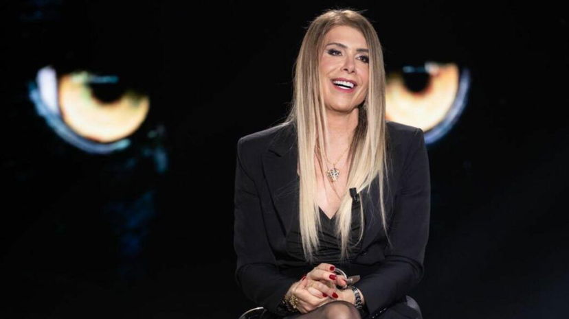 Genny Urtis a Belve: “Sono in cura per dimenticare il mio ex manipolatore e truffatore. Flirt con un calciatore della nazionale e un cantante famosissimo…” preview