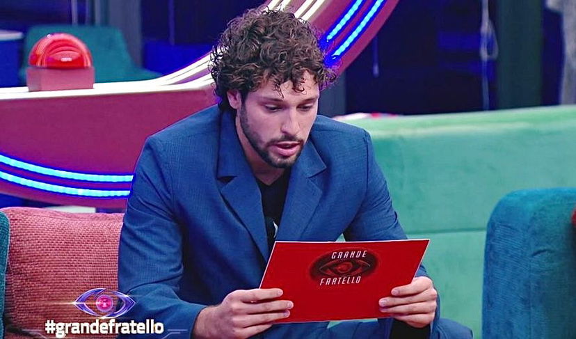 Grande Fratello, Mattia Scudieri ha lasciato momentaneamente la Casa: il motivo preview