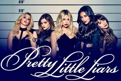 Pretty Little Liars, amata attrice diventa mamma per la terza volta: “Non sappiamo ancora il tuo nome ma siamo sicuri che…” preview