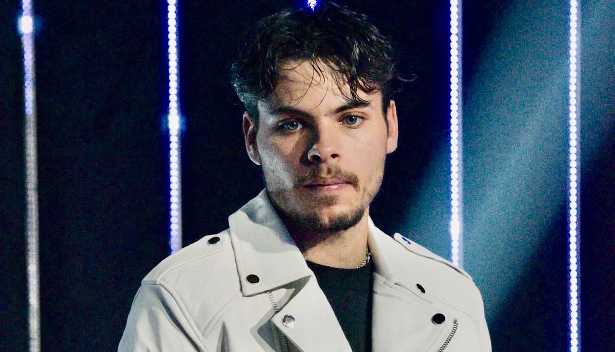 Grande Fratello, frasi choc di Simone De Bianchi: il web chiede la squalifica article-post