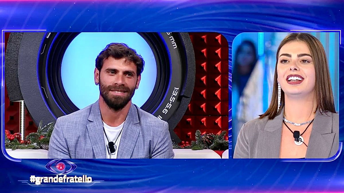 Grande Fratello, Benedetta si dichiara a Domenico ma spunta un retroscena: “Le hanno fatto un cenno che…”, la segnalazione article-post