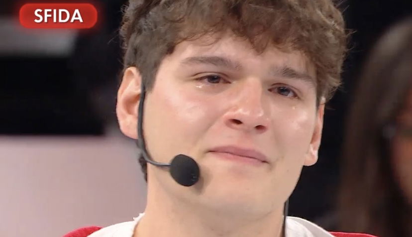 Amici 25, puntata del 7/12/25: Rudy Zerbi si commuove e annulla la sfida di Michele Ballo, Caterina entra a far parte della scuola preview