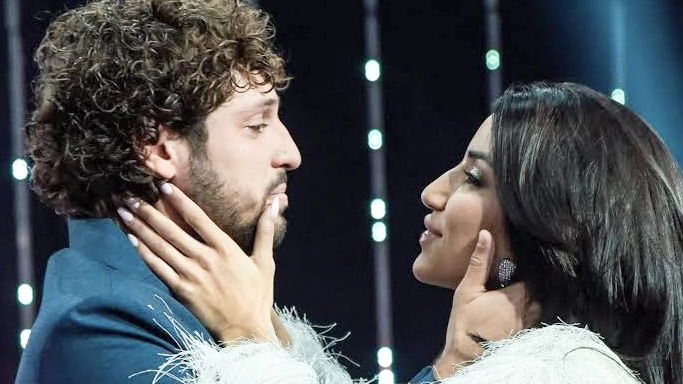 Grande Fratello, Mattia Scudieri conferma la crisi con la fidanzata Carlotta ma lei sbotta sui social: “La relazione è finita, ecco perché” article-post