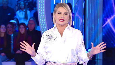 Grande Fratello, le anticipazioni della semifinale: metà dei concorrenti dovrà abbandonare la Casa, una scelta difficile per Jonas e Giulia preview