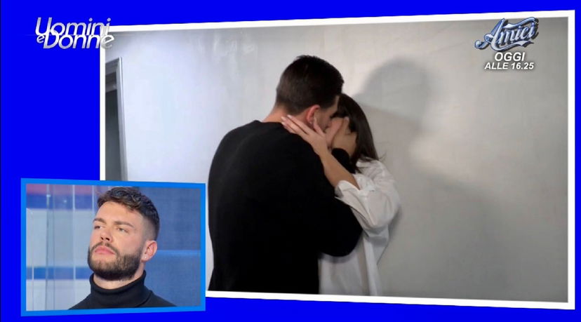 Uomini e Donne: l’opinione di Isa sulla puntata del 16/12/25 preview