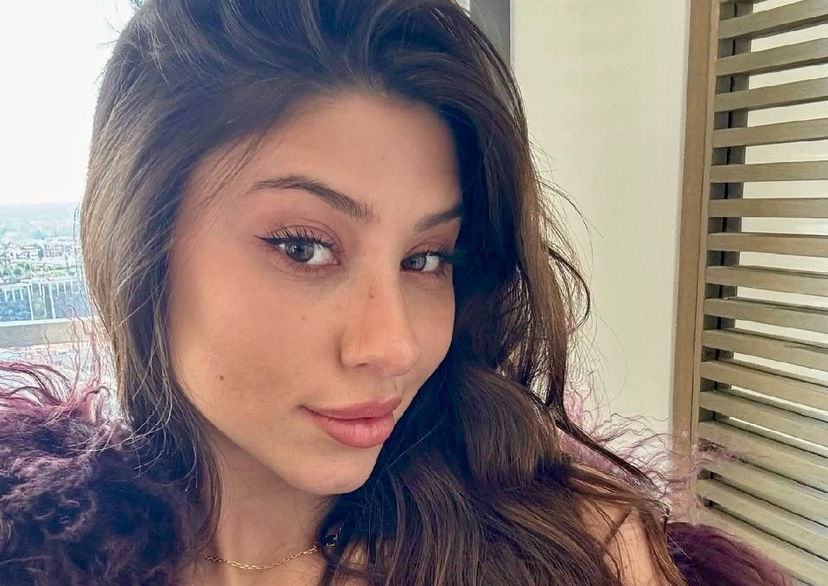 Uomini e Donne, Angela Nasti ufficializza la relazione col fidanzato calciatore: la foto preview