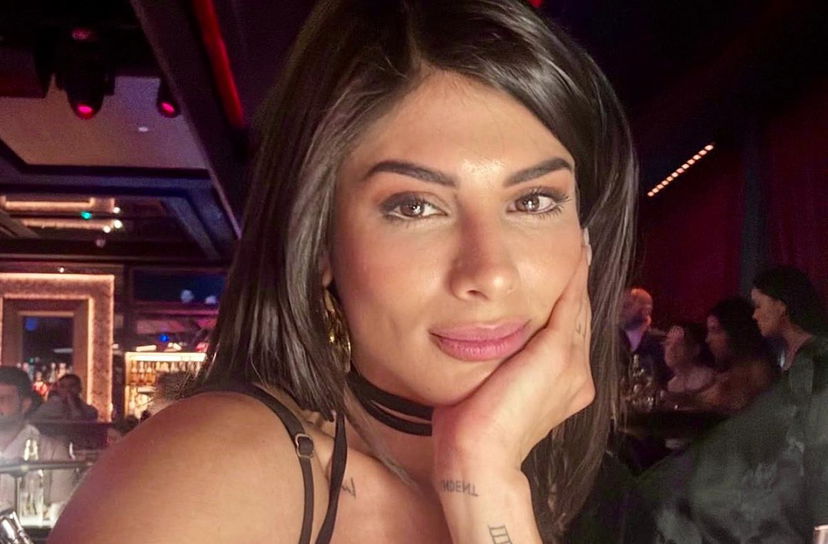 Uomini e Donne, Giulia Cavaglià ed i post choc sui social: “Quello che ho scoperto è schifoso, chi è capace di tradire chi dorme accanto a lui ogni notte…” preview