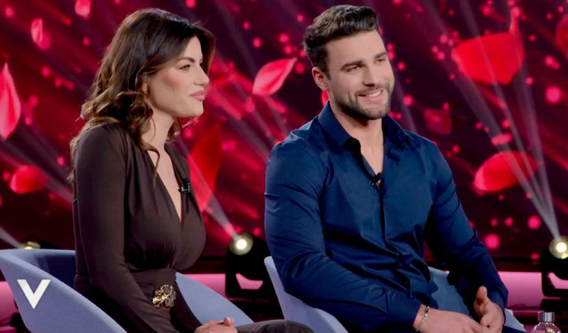 Flavio Ubirti e Nicole Belloni a Verissimo raccontano come stanno vivendo la loro storia e l’ex tronista svela: “La scelta? Ho deciso dopo le esterne finali” preview