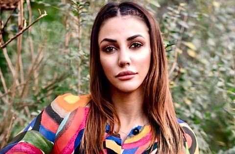 Selvaggia Roma scrive a suo padre che l’aveva abbandonata: “Non voglio chiederti di tornare, per quello è troppo tardi, ma dirti che…” preview