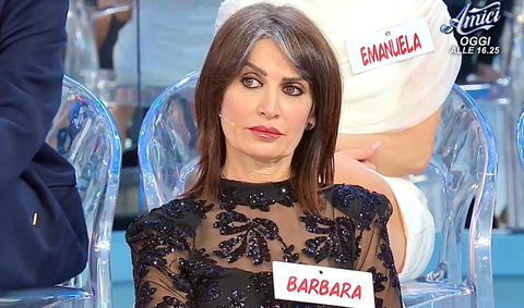 Uomini e Donne, Barbara De Santi avvistata in compagnia di un discusso cavaliere del parterre: la foto preview