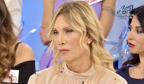 Uomini e Donne: l’opinione di Chia sulla puntata del 23/01/26 preview