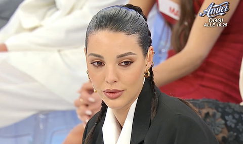 Uomini e Donne: l’opinione di Chia sulla puntata del 26/01/26 preview