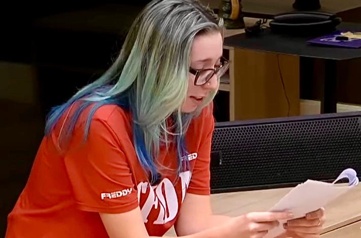 Amici 25, Valentina Pesaresi ha deciso se tornare nella scuola o abbandonare: ecco cosa è successo article-post