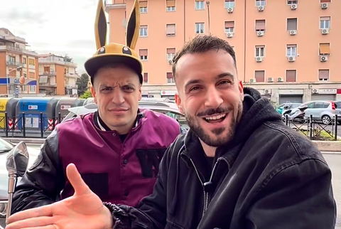 Andreas Muller risponde agli hater: “Come sono diventato ‘quel fr**io del ballerino’ grazie a ‘quell’handicap*ato’ di mio fratello” preview