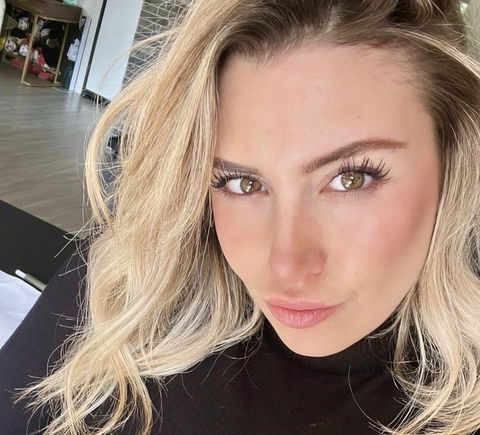 Un medico in famiglia, Domiziana Giivinazzo è in dolce attesa: “L’amore si moltiplica, i fratellini non stanno più nella pelle” preview