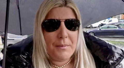 Giada De Blanck al funerale della mamma Patrizia: “Le ho fatto credere che potesse guarire, non volevo vederla soffrire” preview