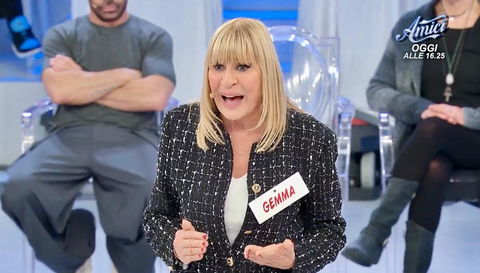 Uomini e Donne, ex tronista si schiera dalla parte di Gemma Galgani: “Sarò sempre dalla tua parte” preview