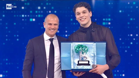 Sanremo 2026, Nicolò Filippucci trionfa tra la Nuove Proposte! preview