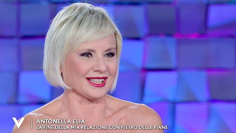 Verissimo, Antonella Elia svela i veri motivi della fine della relazione con Pietro Delle Piane preview