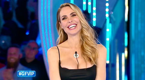Gf Vip 8, gli ascolti della prima puntata: parte male il reality di Ilary Blasi preview